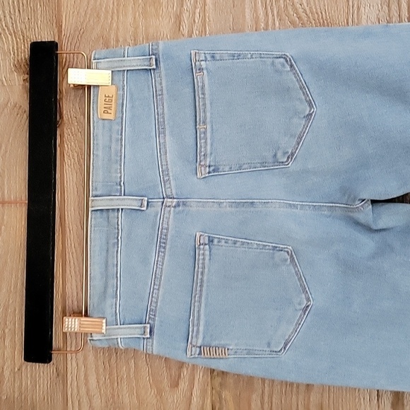 PAIGE Size 24 Jacqueline Straight Distressed-Hem Jeans in Clare - Picture 5 of 9